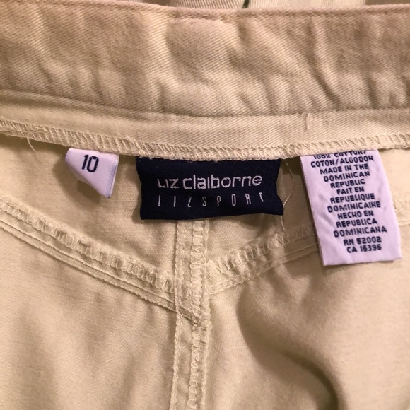 Liz Claiborne size 10 Lime Color Cotton Shorts. - Picture 3 of 4